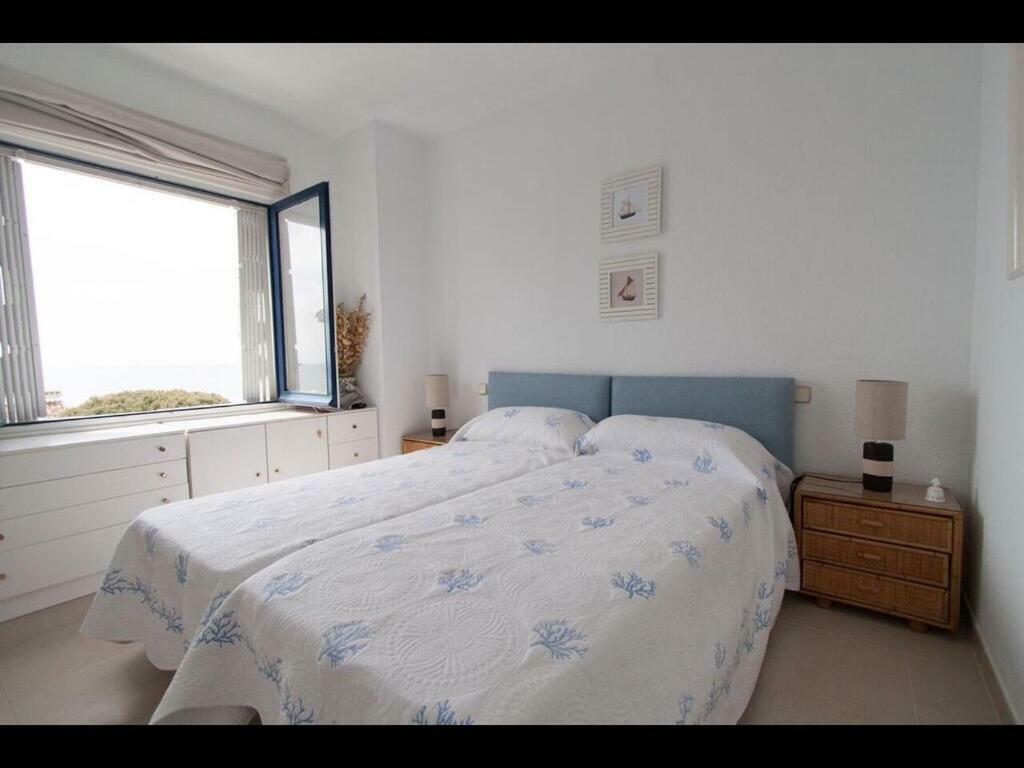 Apartment By The Beach Sitio de Calahonda Dış mekan fotoğraf